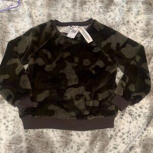 NWT Workshop faux fur camo print top, S